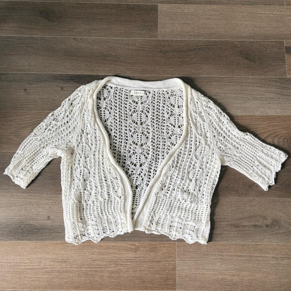 Laura Tops - Elegant White Lace Cardigan